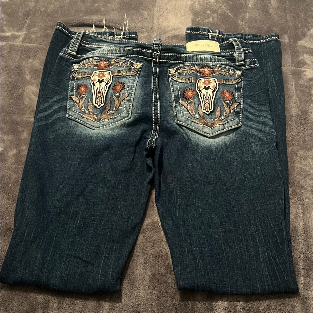 Miss Me Indigo Jeans with Floral Embroidery 28x32 - Picture 6 of 10